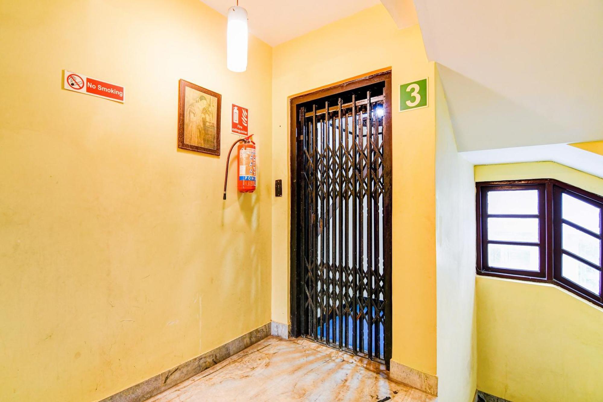 Super Hotel O Alipore Near Chetla Formerly Alipore Guest House Alipur  Exterior photo